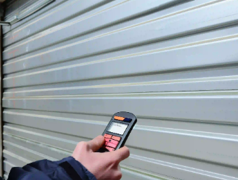 How Does a Garage Door Opener Work: A Simple Explanation
